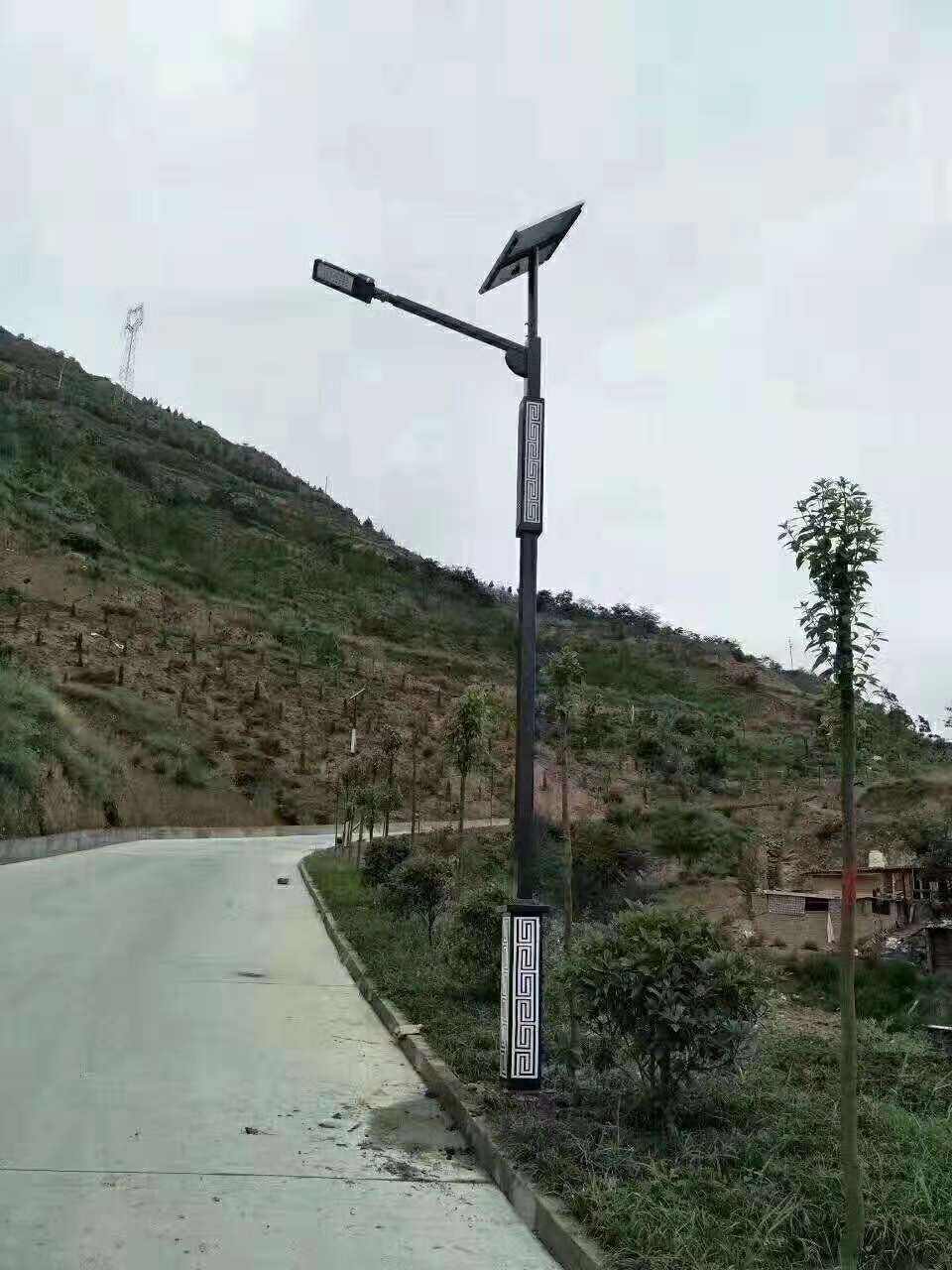 安次区仿古太阳能路灯